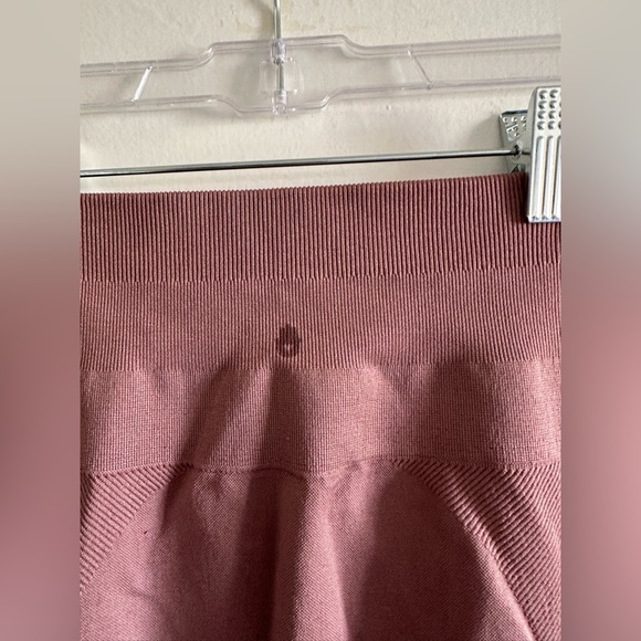 Spiritual Gangster Mauve Pink Icon Seamless High Waist Leggings size XS/S EUC - Picture 11 of 12